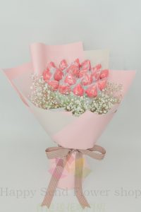 Sweet Strawberry Bouquet (limited season from December to April)