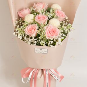 Gentle you (6 pink roses, gypsophila)